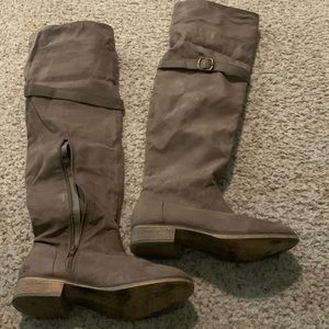 Maurice’s Knee High Boots, tan, size 6